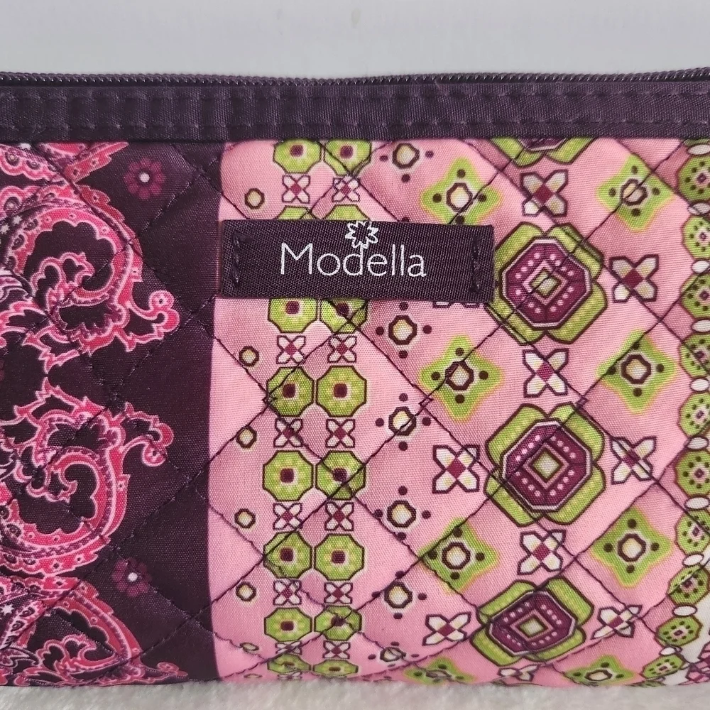 Modella Vintage Pink Purple Paisley Quilted Cosmetic Makeup Pouch Bag